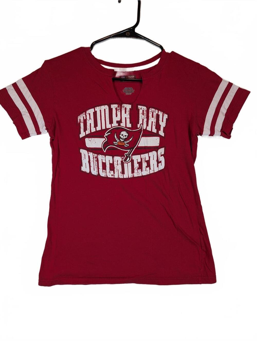NFL Team Apparel Tampa Bay Buccaneers Football Graphic T-Shirt Womens Small